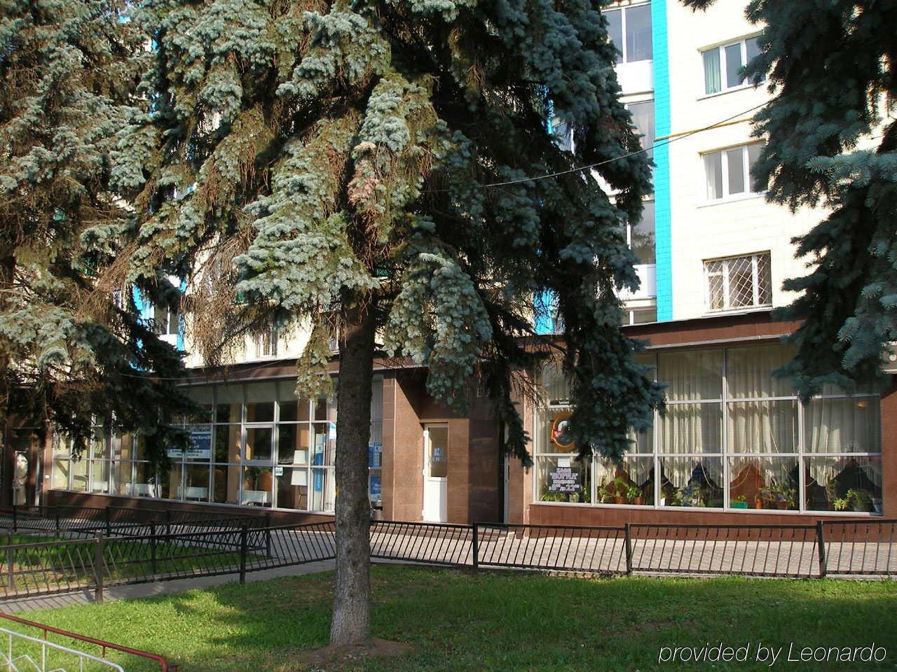 Holosiyvsky Hotel