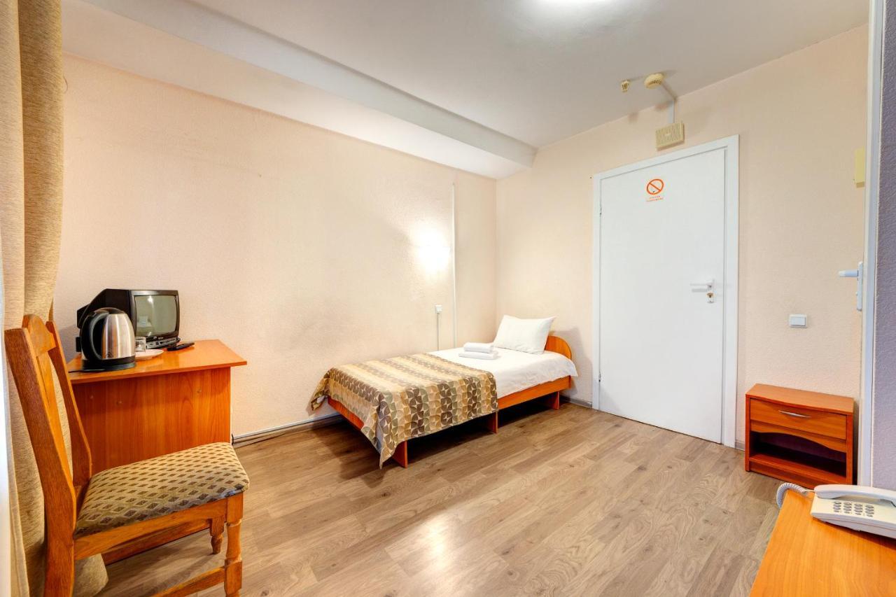 Otel Holosiyvsky Kiev